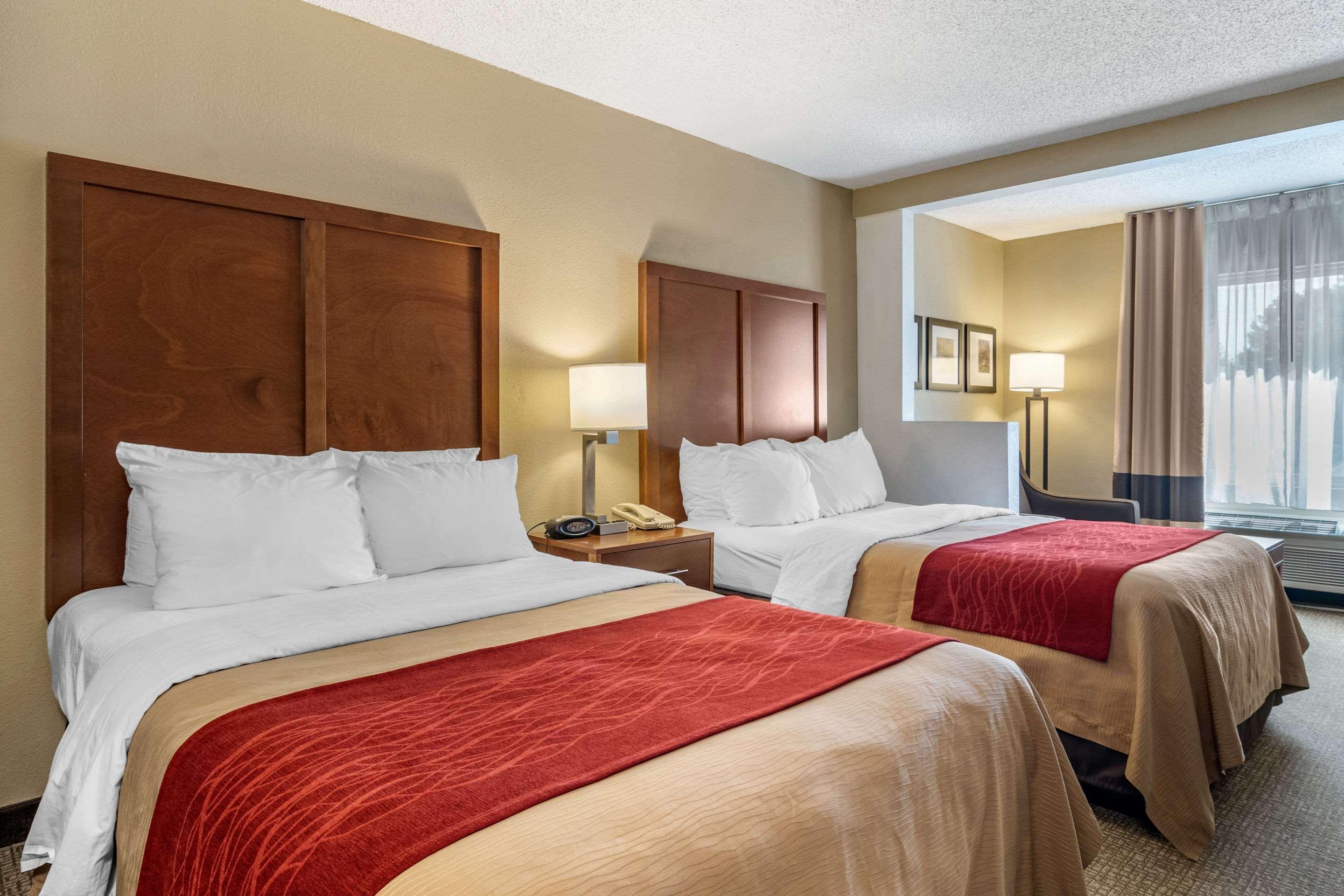 Comfort Inn & Suites Suwanee - Sugarloaf Экстерьер фото