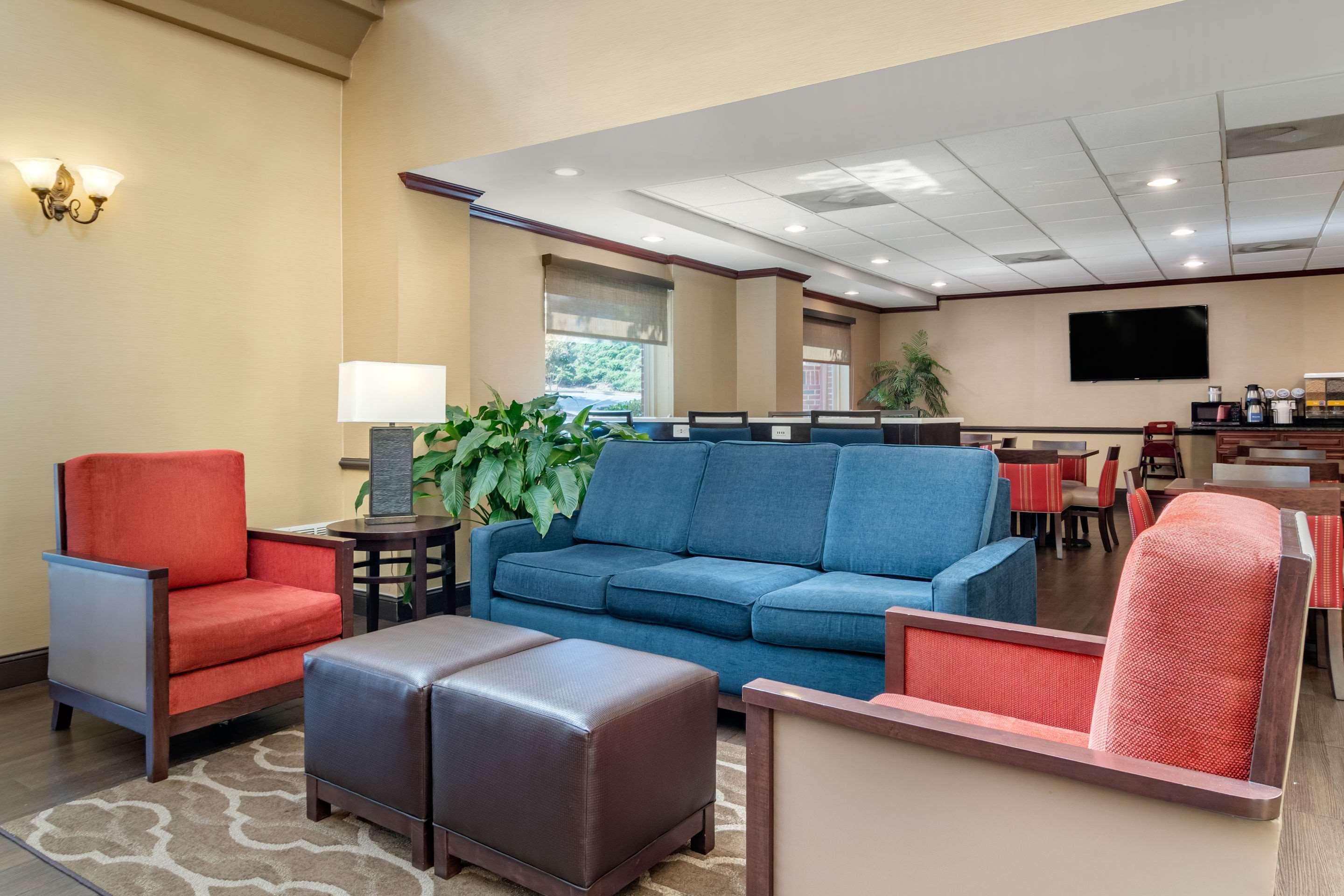 Comfort Inn & Suites Suwanee - Sugarloaf Экстерьер фото