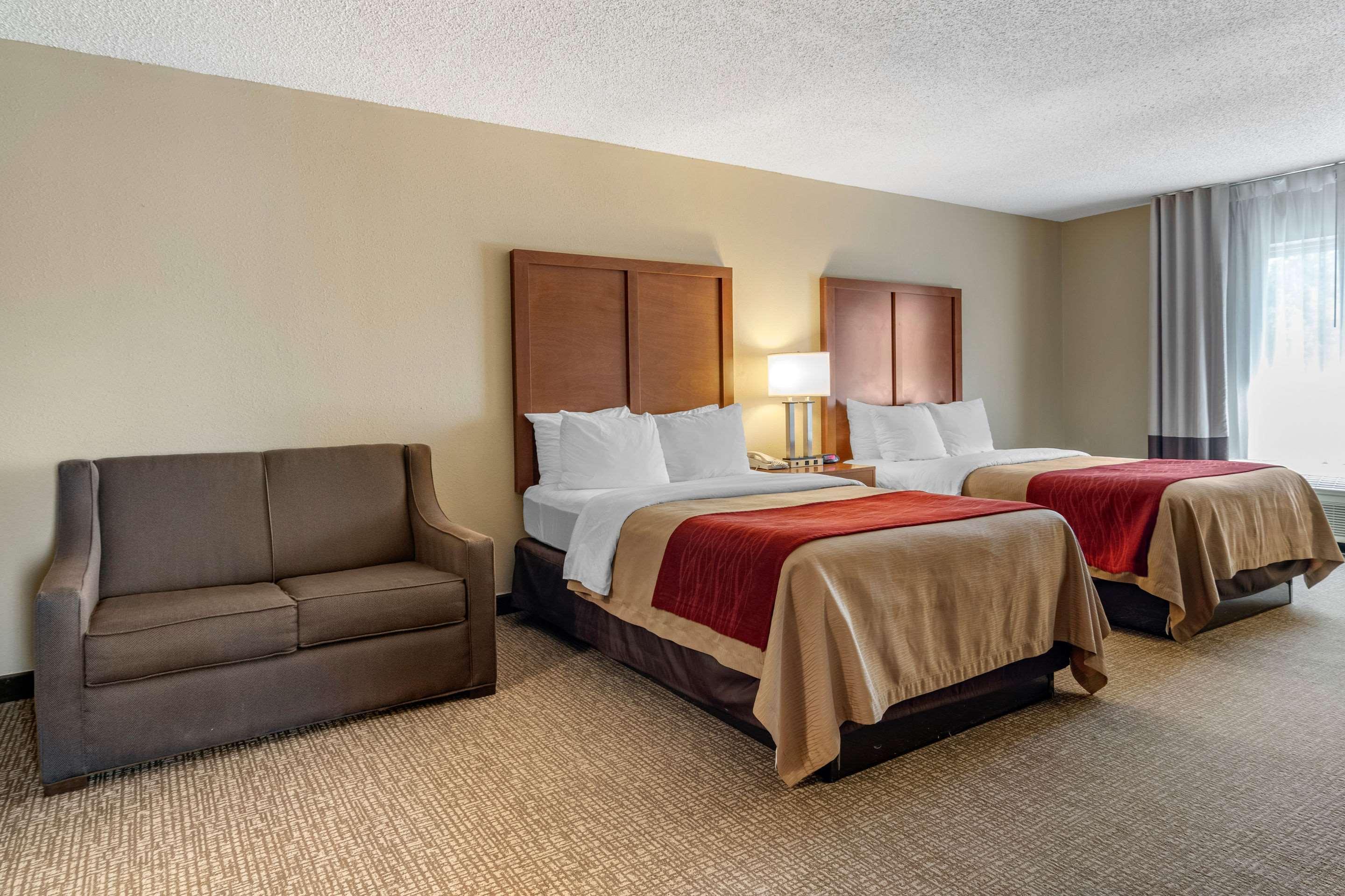 Comfort Inn & Suites Suwanee - Sugarloaf Экстерьер фото
